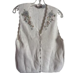 Huntington Ridge Knit Sweater Vest Womens M White Floral Embroidered Excellent